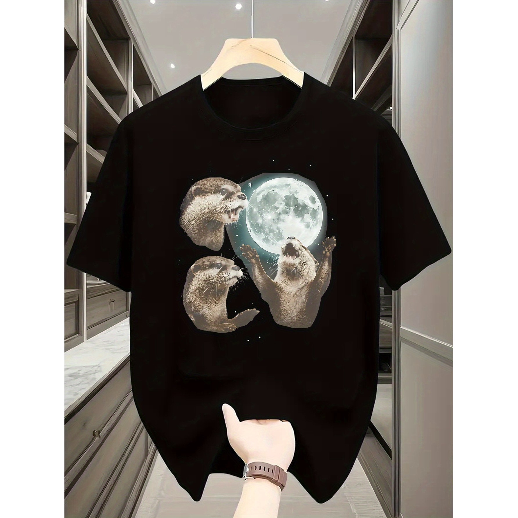Playful Otters Under Moonlight - Undershirt Crew Neck incelemesi ve fiyatı